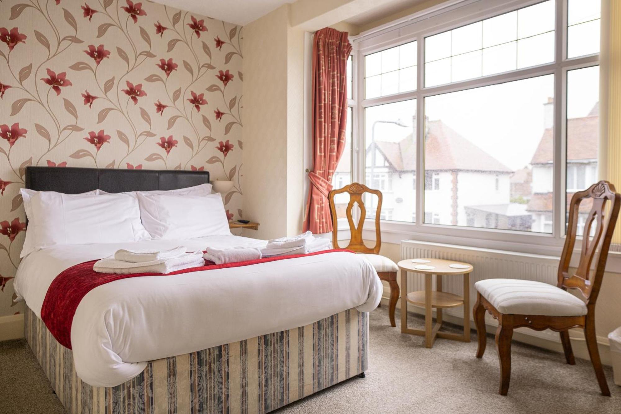 The Kildare Bed & Breakfast Скегнес Екстериор снимка